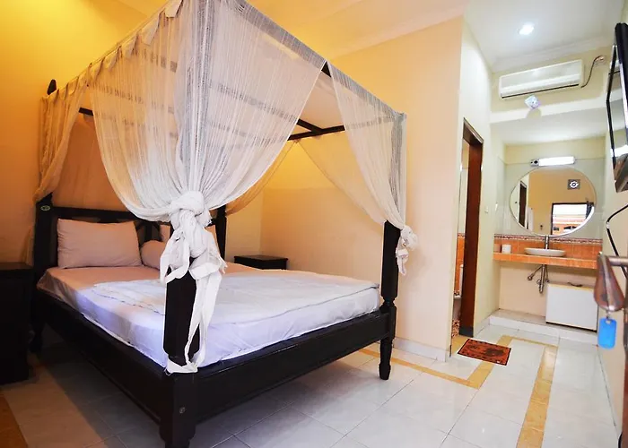 Lori Beach Gasthuis Seminyak